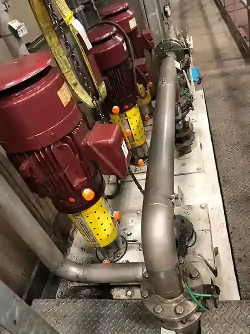 PHANTOM® sensors mounted on the motors of two vertical pumps in a plant