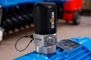EI WiSER® 1X wireless accelerometer mounted on a motor
